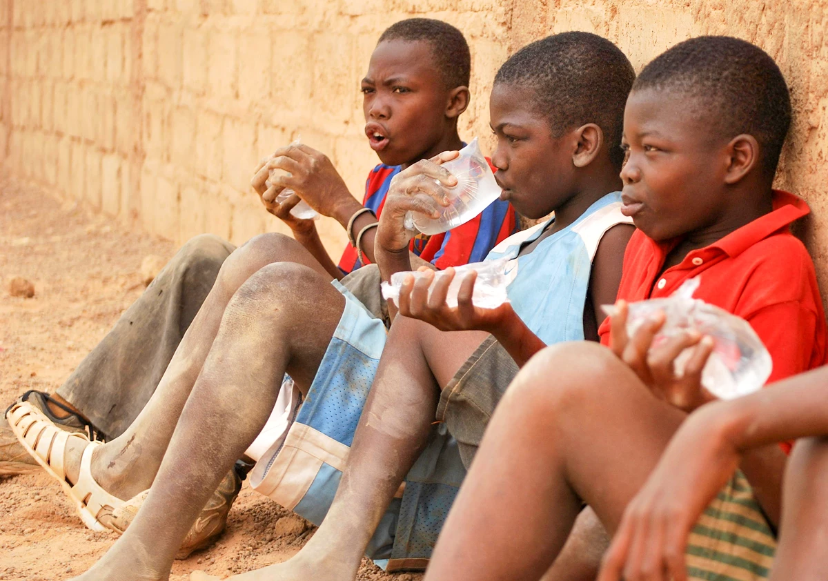 street-children-00_0